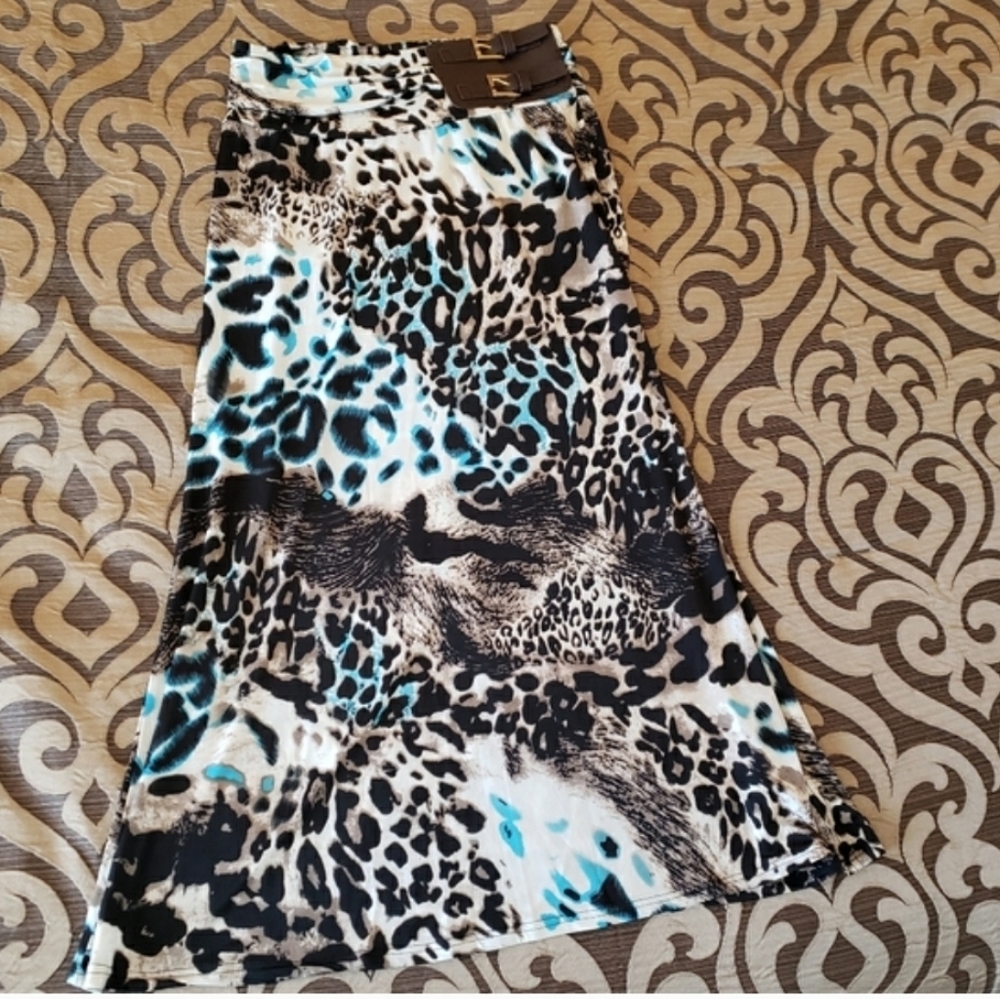 Skirt FINAL PRICE 🌺